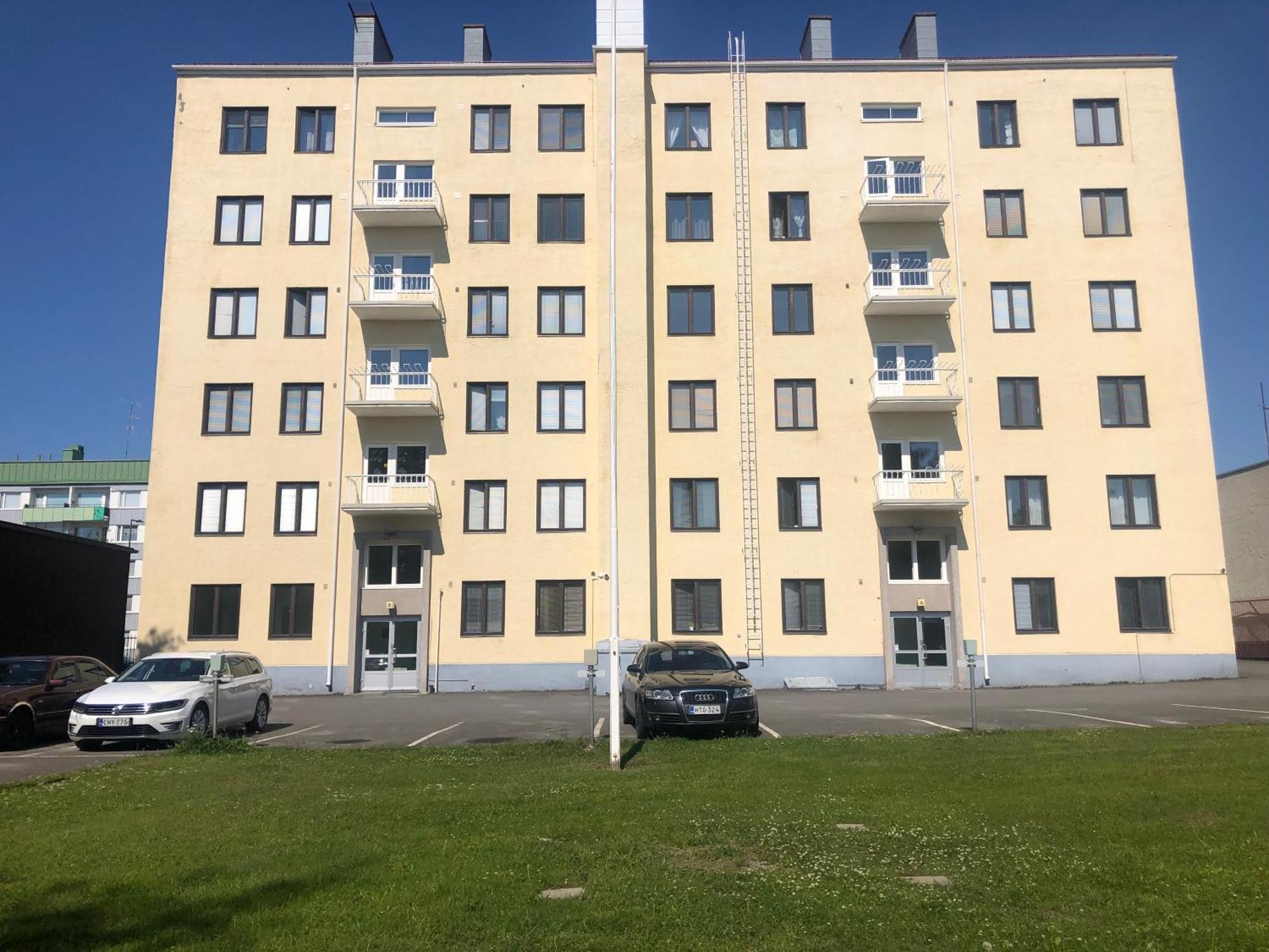 Kemi City Center 2 Room And Kitchen Free Private Parking Exterior photo
