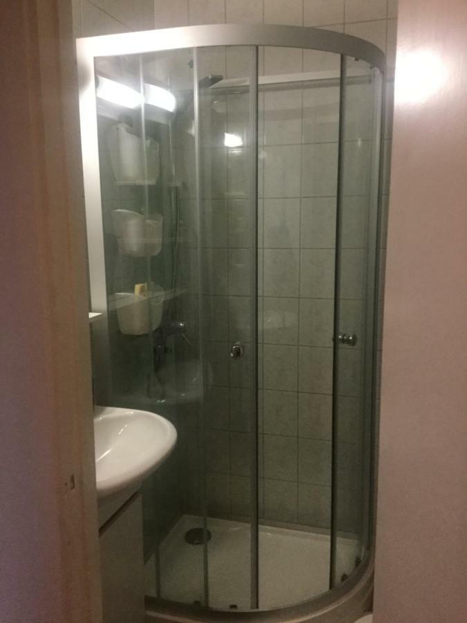 Kemi City Center 2 Room And Kitchen Free Private Parking Exterior photo